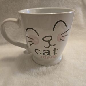 Cat Mom White Ceramic Mug